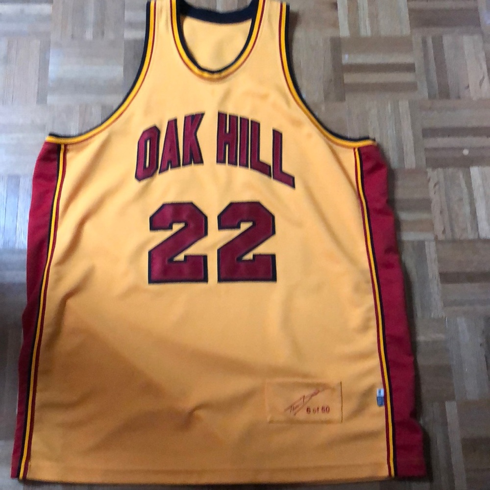 Carmelo Anthony high school jersey. Oak Hill